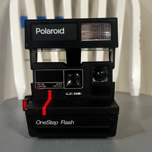 Polaroid onestep